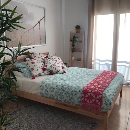 Apartamento recién reformado con vistas al río Balaguer Esterno foto