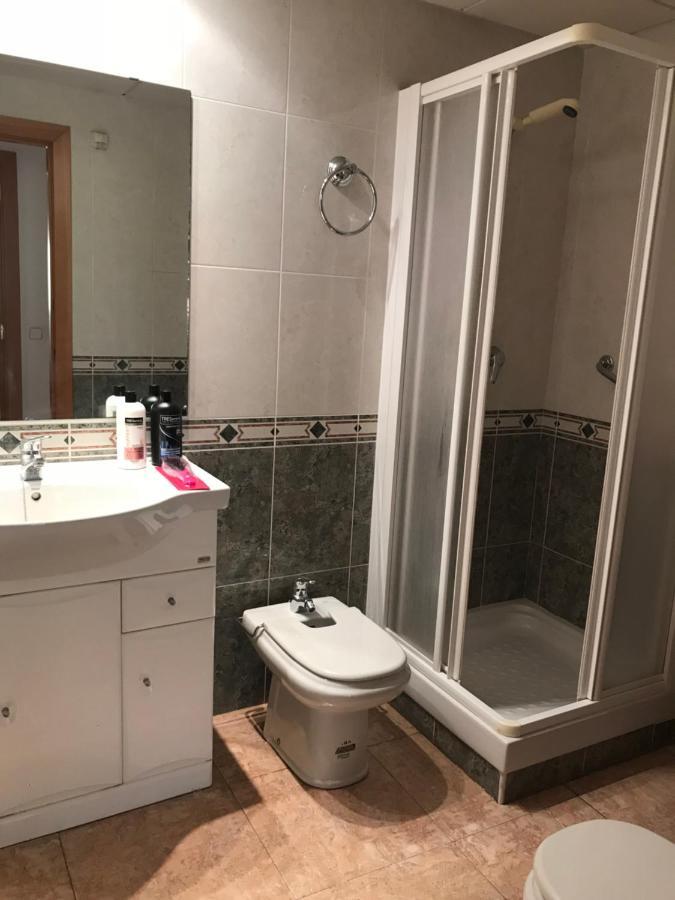 Apartamento recién reformado con vistas al río Balaguer Esterno foto