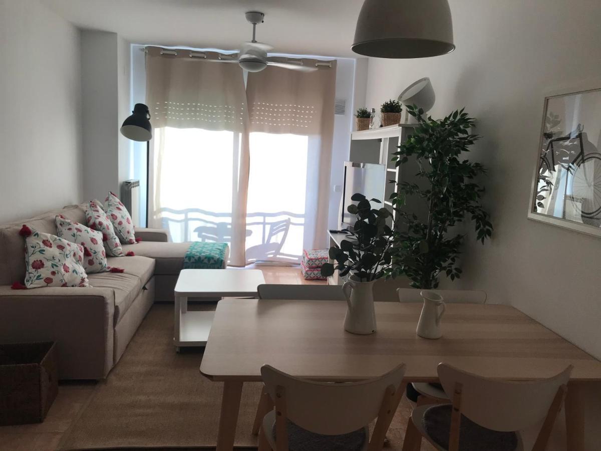 Apartamento recién reformado con vistas al río Balaguer Esterno foto
