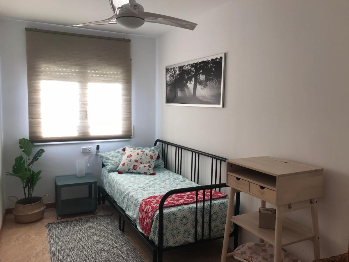 Apartamento recién reformado con vistas al río Balaguer Esterno foto